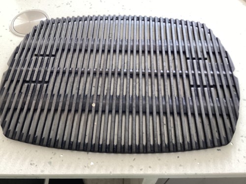 Weber q2000 full - full, size